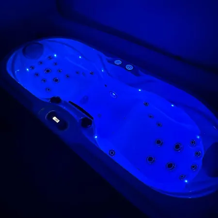 Gaia Mykonos & * Tagoo (Mykonos)