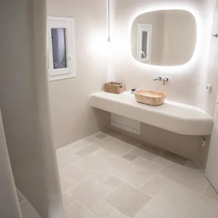 Gaia Mykonos & Tagoo (Mykonos)