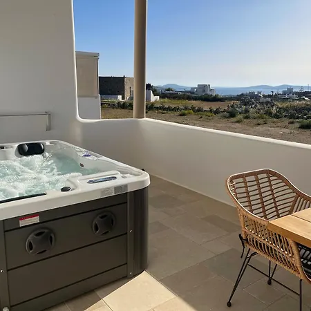 Gaia Mykonos & Apartman Tagou