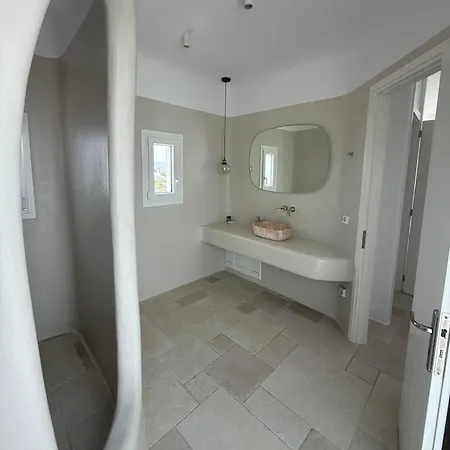 Gaia Mykonos & Apartman Tagou